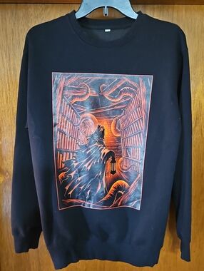 Haunted Library Crewneck Sweater Womens Medium